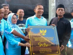 Medhayoh di Ngraho, Bupati Wahono Resmikan Wisata Perahu Besi Kuno