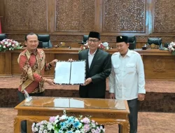 DPRD dan Bupati Bojonegoro Sepakati Raperda Pertanggungjawaban APBD 2025