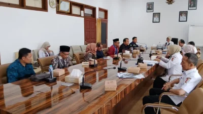 Dewan Pendidikan Bojonegoro bertemu Wakil Bupati Nurul Azizah membahas roadmap pendidikan dan ATS.