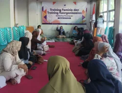 Kuatkan Kapasitas Anggota, Solidaritas Perempuan Gelar Training Feminis dan Keorganisasian di Bojonegoro