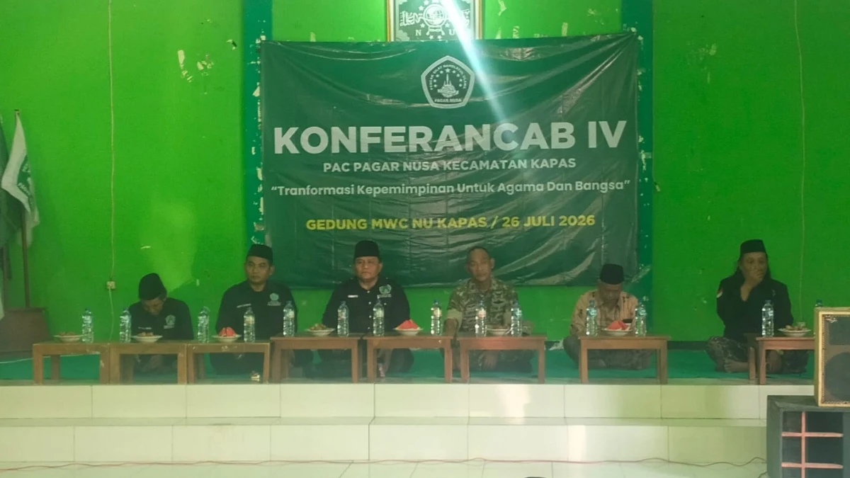 Suasana pembukaan Konferancab IV PAC Pagar Nusa Kecamatan Kapas di Gedung MWCNU Kapas, Bojonegoro, Minggu 26 Juli 2026.