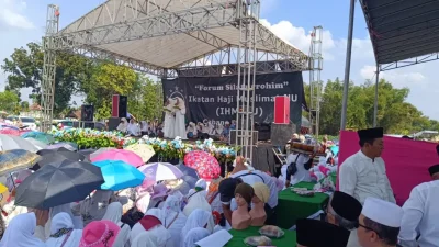 Banser Sugihwaras Amankan Forum Silaturahmi IHM Muslimat NU Bojonegoro, Pastikan Kegiatan Berjalan Lancar