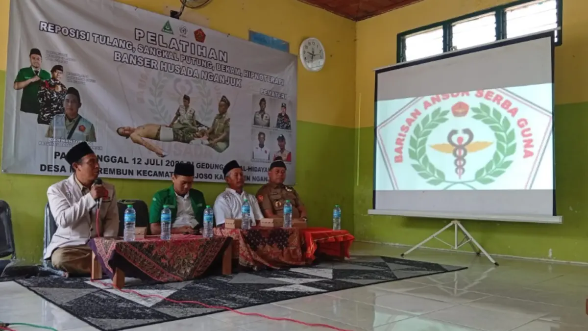 Kegiatan pembukaan Pelatihan Reposisi Tulang Banser Husada (Basada) Kabupaten Nganjuk di TPQ Al Hidayah, Rejoso.