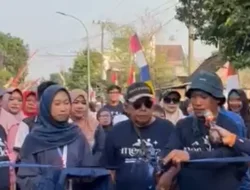 Ratusan Warga Ledokkulon Ikuti Jalan Sehat Meriahkan HUT RI ke-81