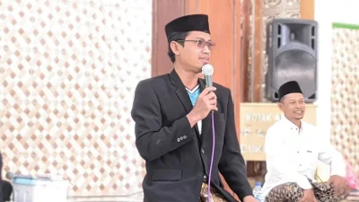 Ahmad Fathoni
