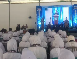 PKKMB IKIP PGRI Bojonegoro Bekali Mahasiswa Baru Hadapi Era AI