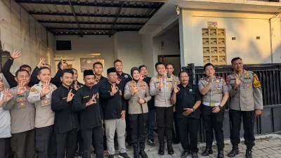 Kapolres Bojonegoro silaturahim dengan pengurus PSHW