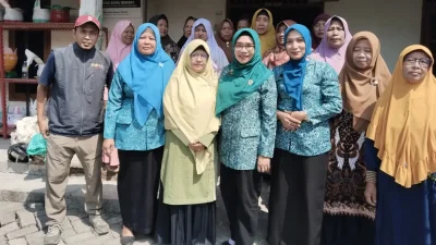 Ketua TP PKK Bojonegoro Kunjungi Pos Komunitas MAPAK Desa Semenkidul