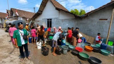 PAC GP Ansor Sumberrejo Distribusikan 50 Ribu Liter Air Bersih ke Empat Desa