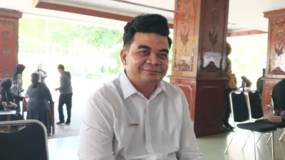Umar Said Kepala Cabang Bulog Bojonegoro