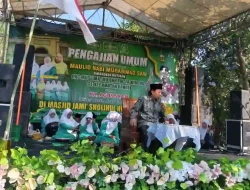 Ribuan Muslimat-Fatayat NU Dander Padati Kedungrejo, KH Agus Salim Hadir