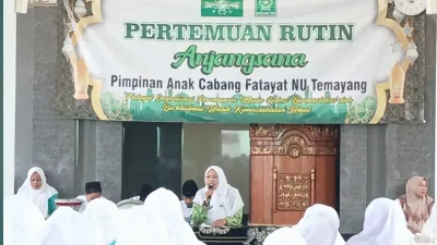 Rutinan anjangsana PAC Fatayat NU Temayang