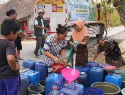 PKB Bojonegoro Bergerak, Salurkan Bantuan Air Bersih ke Sejumlah Wilayah Terdampak Kekeringan
