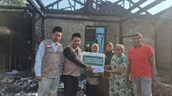 Lazisnu salurkan santunan kepada korban kebakaran di Dander