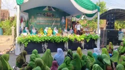 Pengajian rutin Muslimat-Fatayat NU Dander di Desa Growok