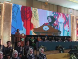 Wisuda IKIP PGRI Bojonegoro ke-46, Nurul Azizah Ajak Lulusan Bantu Anak Tidak Sekolah