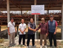 PT Pertamina EP Cepu Field Serah Terimakan Sarana Produksi Budidaya Ayam Petelur di Desa Banyuurip