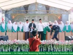 Di Pengajian Rutin Muslimat-Fatayat Balen, Kades Mulyorejo Bagaikan 28 Kompor Gas dan Tiga Ribuan Jilbab