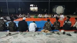 Istighosah MWCNU Dander dalam rangkaian Hari Santri Nasional 2026 di Desa Sumberarum, Bojonegoro.