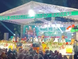 Gebyar Sholawat MWCNU Dander Meriah, Neng Zumrotin Ingatkan Pentingnya Guru di Era AI