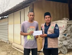 Peringati HSN, LAZISNU PCNU Bojonegoro Bantu Biaya Pengobatan Penderita Tumor Ganas