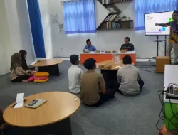Dalam Rangka HSN 2026, PC LTNNU Bojonegoro dan Perpustakaan UNUGIRI Gelar Bedah Buku